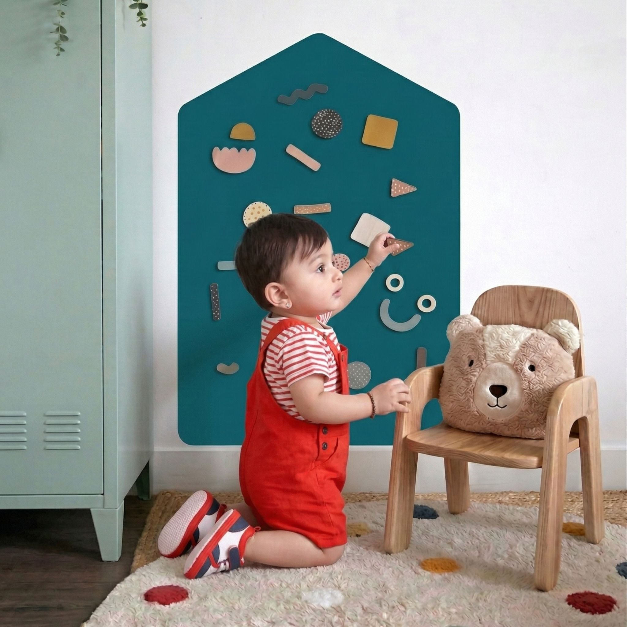Kidico WonderWall House Decal